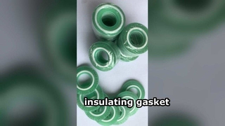 High and low temperature resistant insulating gasket