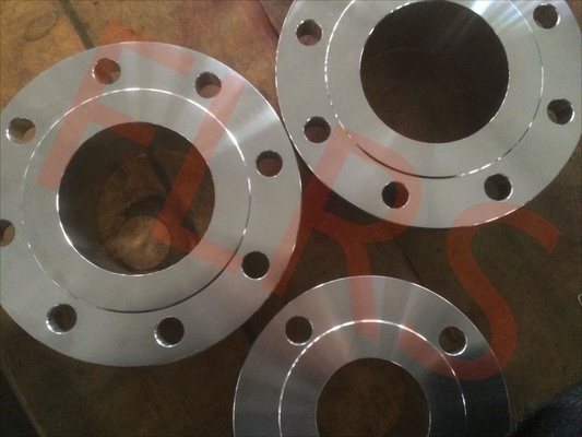 ASME B16.5 Forged Stainless Steel Slip On Flange Raised Face Smooth Finish